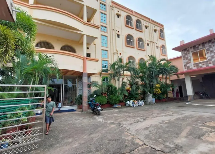 Goroomgo Silicon Residency Puri
