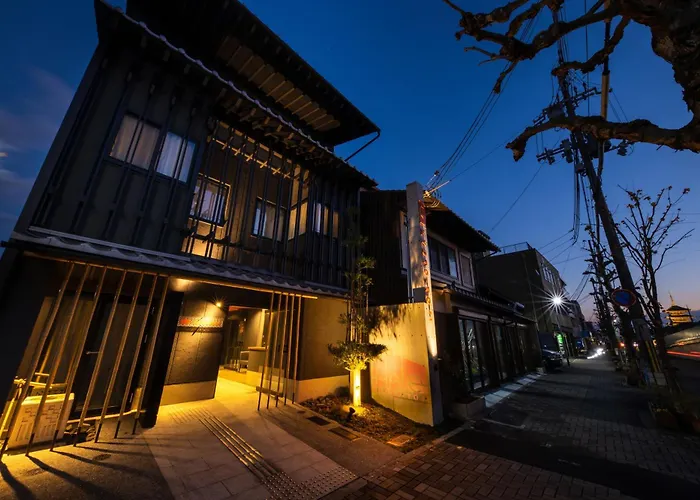 Hale Kyoto Toji Hotel