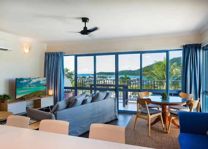 Coral Sea Vista Apartments Airlie Beach