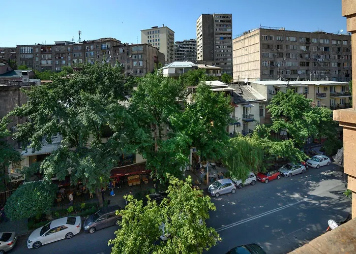 Royal Plaza By Stellar Hotels, Yerevan