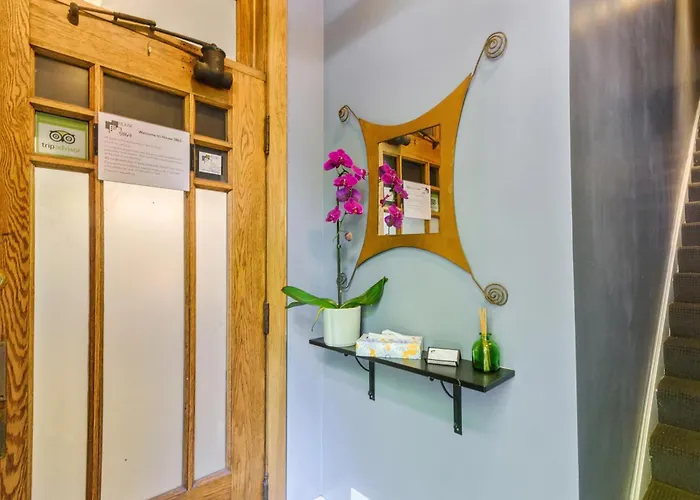 House 5863- Chicago'S Premier Bed And Breakfast