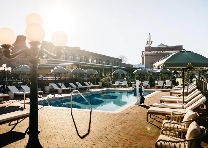 The Hotel Chalet At The Choo Choo Chattanooga