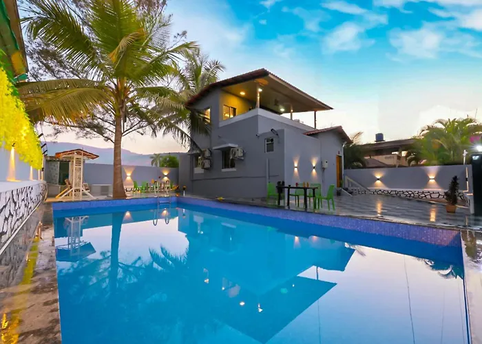 Empyrean Stay Ll 3Bhk II Marshal Villa II Ac II Big Pool Ll Luxury II Lonavala