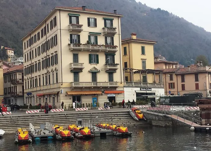 Al Porticciolo Di Sant'Agostino Bed & Breakfast Como