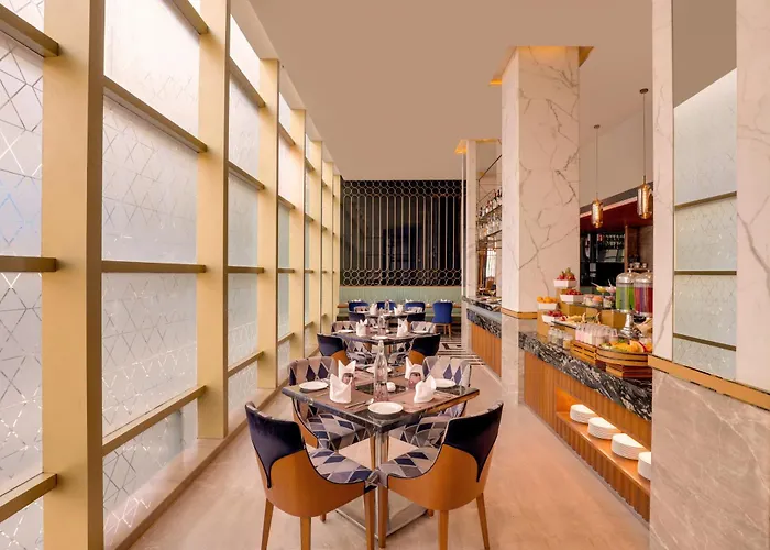 Lemon Tree Premier, Malad, Mumbai Hotel