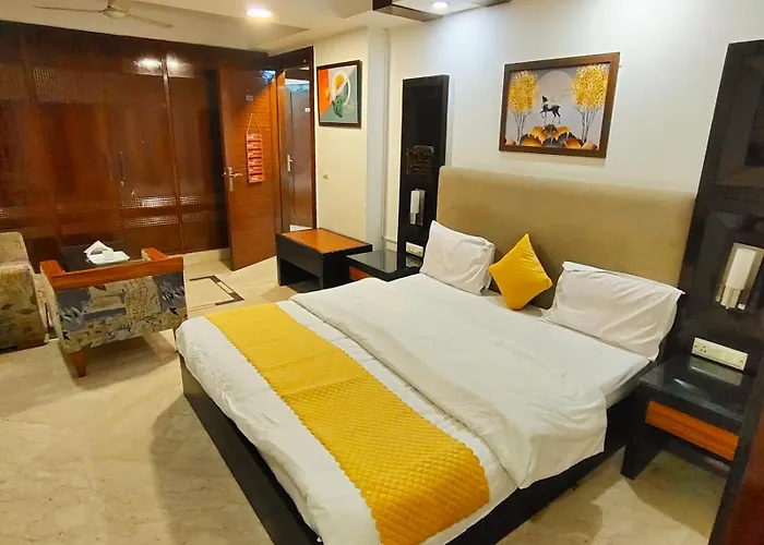Feb Residency Hotel New Delhi