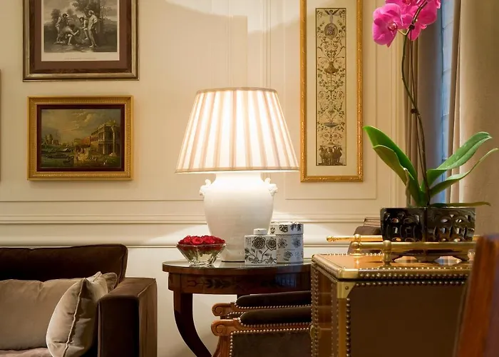 Francois 1Er Hotel Paris