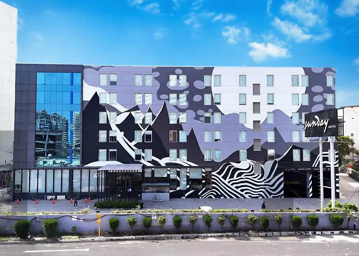 Sunday Hotel By Checkin Chandigarh Zirakpur