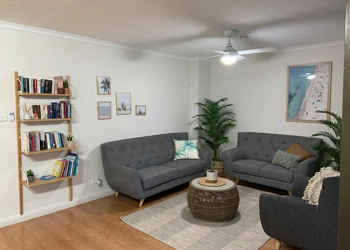 Burleigh Gardens North Hi-Rise Holiday Apartments Gold Coast