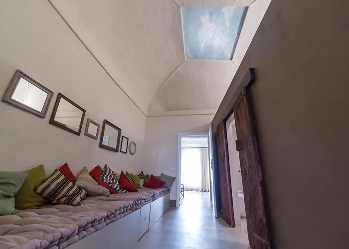 Casatorre Dei Leoni Dimora Storica Bed & Breakfast Siena