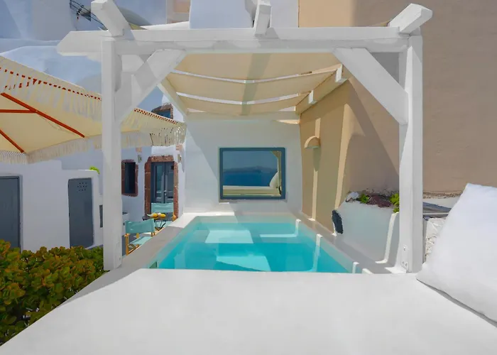 Sophia Oia View Hotel