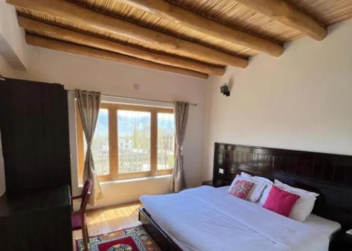 Heschuk Guest House Leh