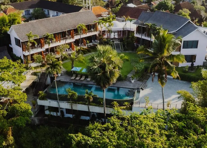 Rudra Sahashrara Bali - Ayurvedic - Health And Wellness Resort Ubud 