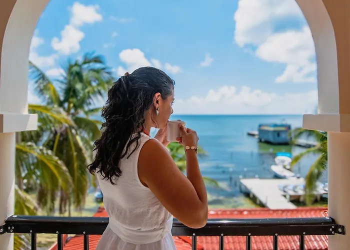 Sunbreeze Suites San Pedro 