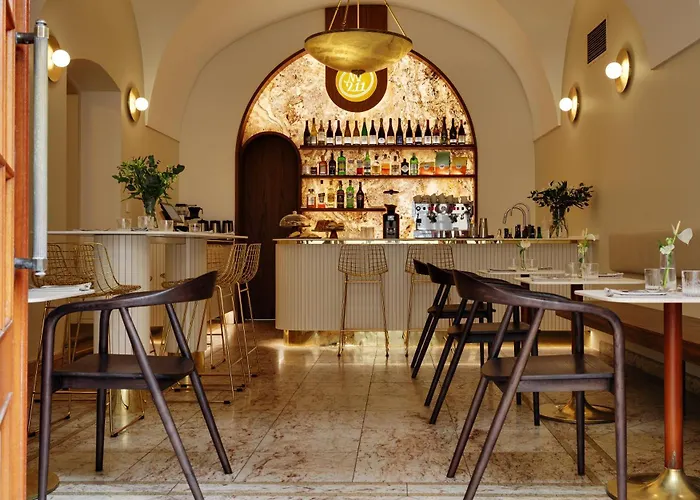 Hotel Nerudova 211 Prague