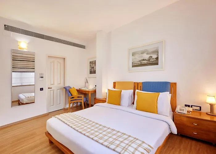 The Gordon House Hotel - Near Gateway Of India Mumbai