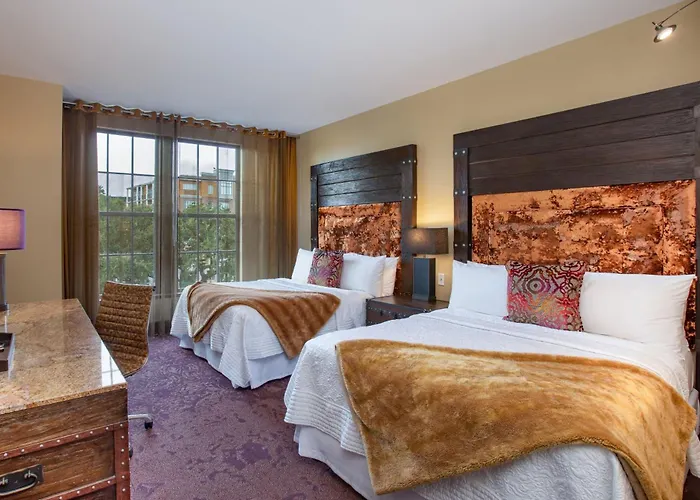 The Bohemian Hotel Savannah Riverfront, Autograph Collection