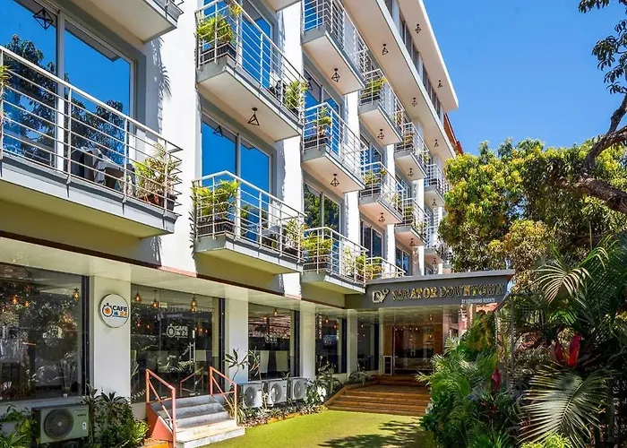 Vagator Downtown By Vdp Hotel