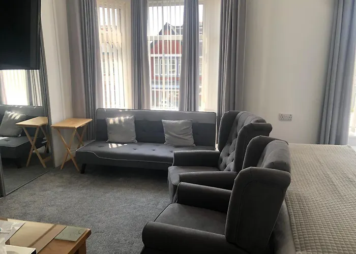 Edenfield Number 42 Hotel Blackpool