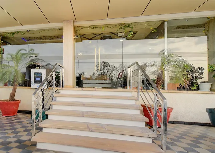 Golden Eagle By Wizowll Group Of Hotel And Banquet Jaipur