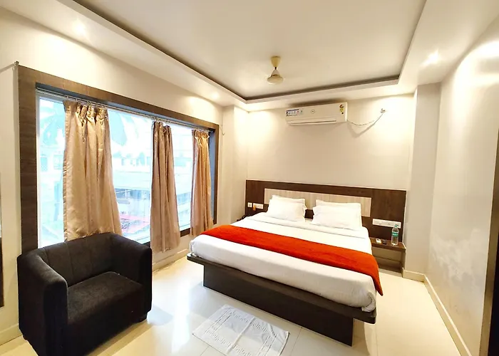 Hotel Home Town Puri Near Sea Beach And Temple - Fully Ac Hotel With Lift, Wifi And Parking Facilities - Best Seller Hotel Near Golden Beach