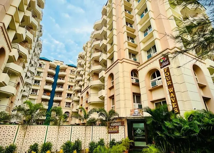 Hotel Four Waves Puri