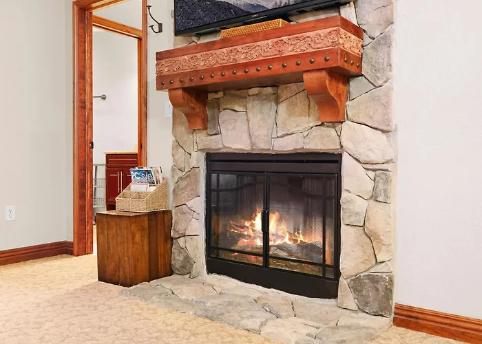 Canyons Village Condos By All Seasons Resort Lodging Park City