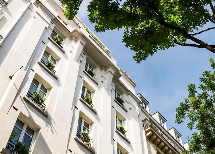 Le Lampika Hotel Paris