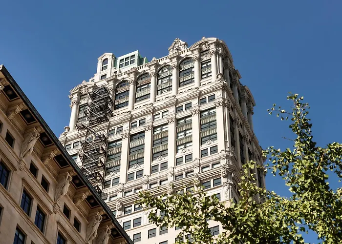 Roost Detroit Hotel