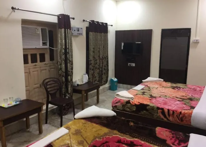 Liberty Guest House Varanasi