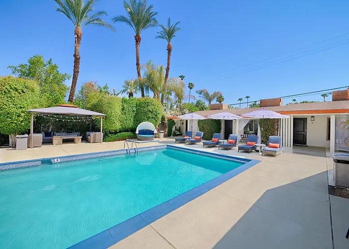 Little Paradise Hotel Palm Springs