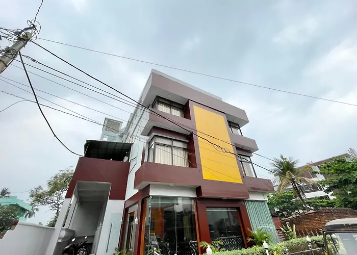 Hotel Surya Beach Inn ! Puri Near-Sea-Beach-And-Temple Fully-Air-Conditioned-Hotel With-Lift-And-Parking-Facility