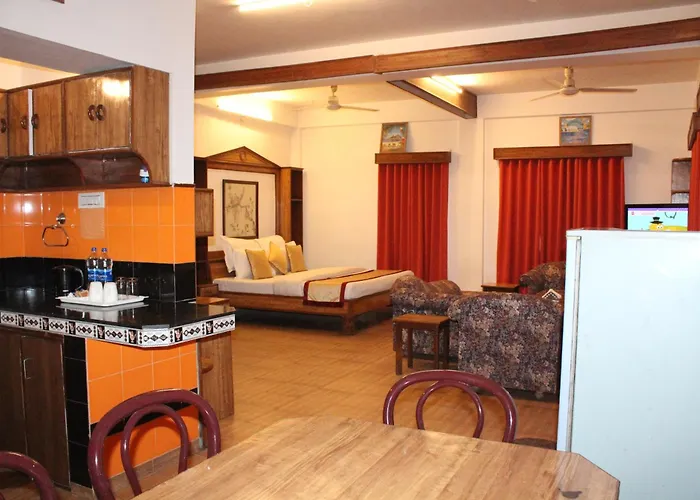Birds View Resort Kasauli