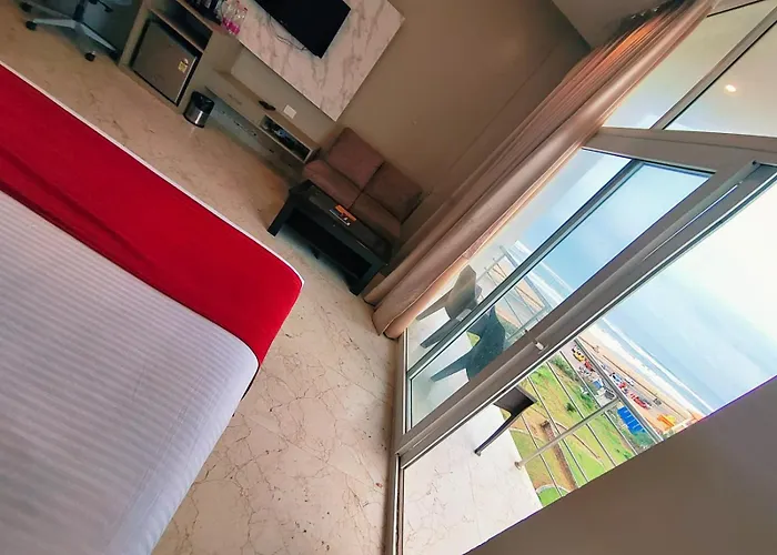 The Bay Suites Sea Facing Hotel- Right On The Golden Beach Puri