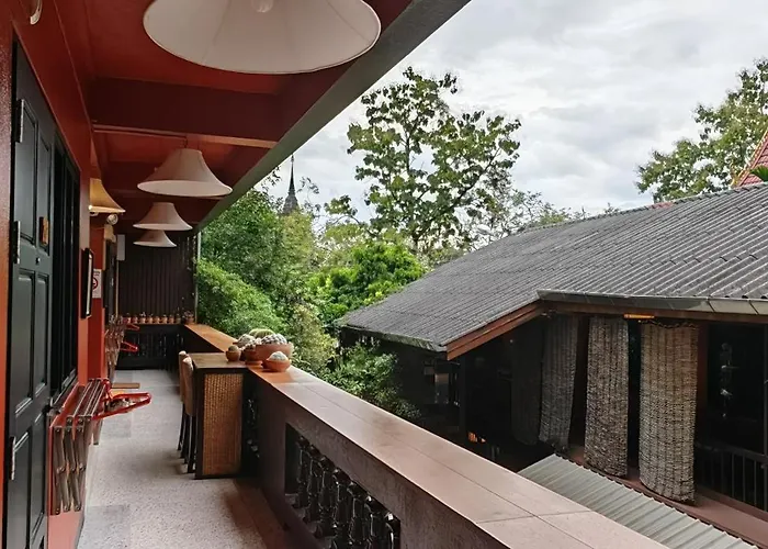 Hoh Guesthouse Chiang Mai