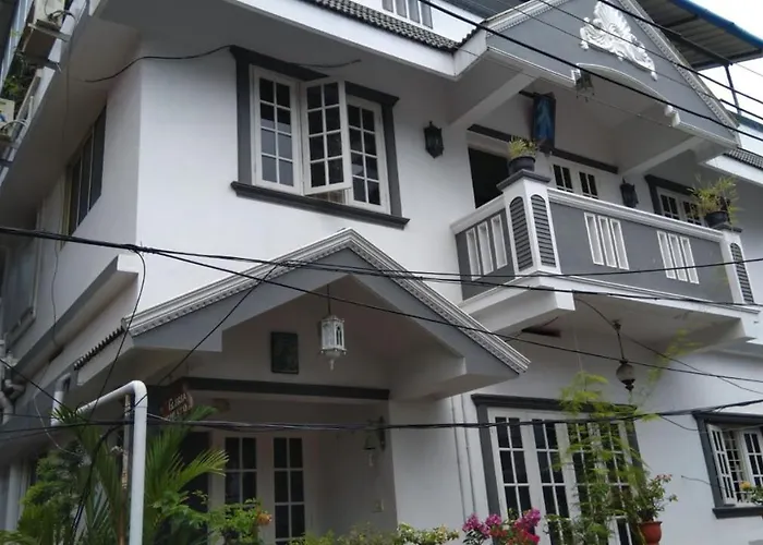 Gloria Homestay Kochi