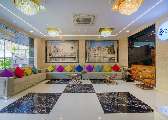 Pax Hotel Grand Blue 3 Min Walk From Udaipur City Railway Station