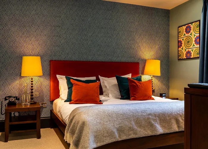 Fox And Anchor Hotel London