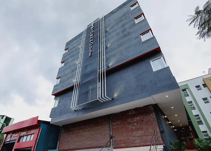 Townhouse Global Wings Hotels Near Sri Amruth Chithra Mandira Bangalore