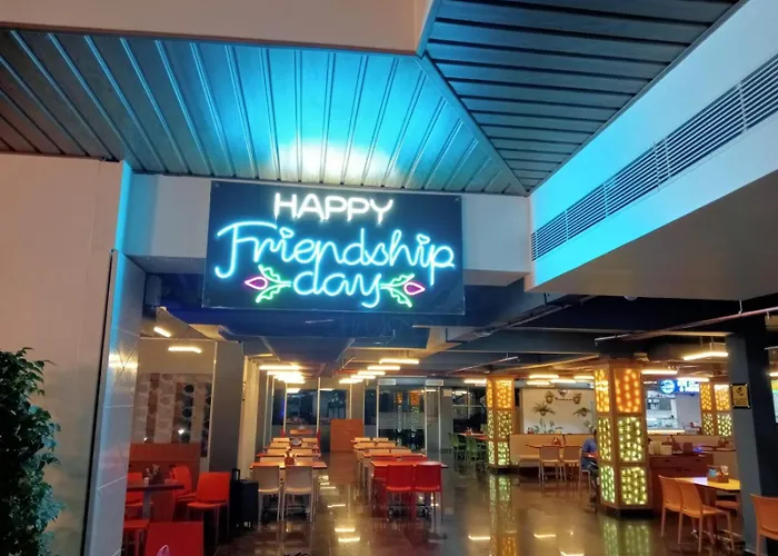 Vbrance - Luxury Boutique Hotel & Food Court Puri