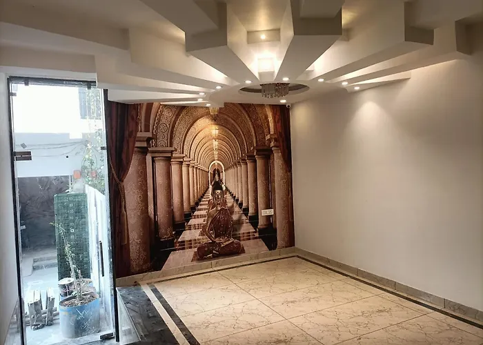 Hotel Vista Premium Tark A Family Hotel Near Igi Airport Delhi New Delhi