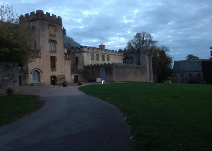 The Brandize Guest House Torquay