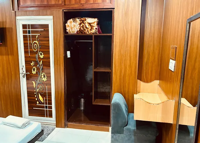 Bhadra Kali Guest House Varanasi
