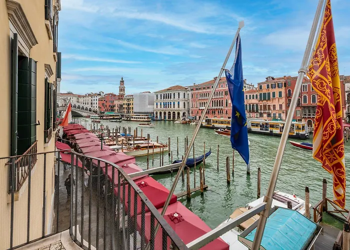 H10 Palazzo Canova Venice