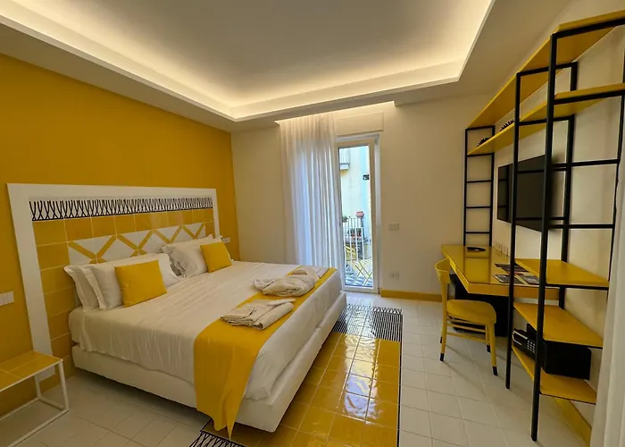 Casa Di Napoli - Sorrento Bed & Breakfast