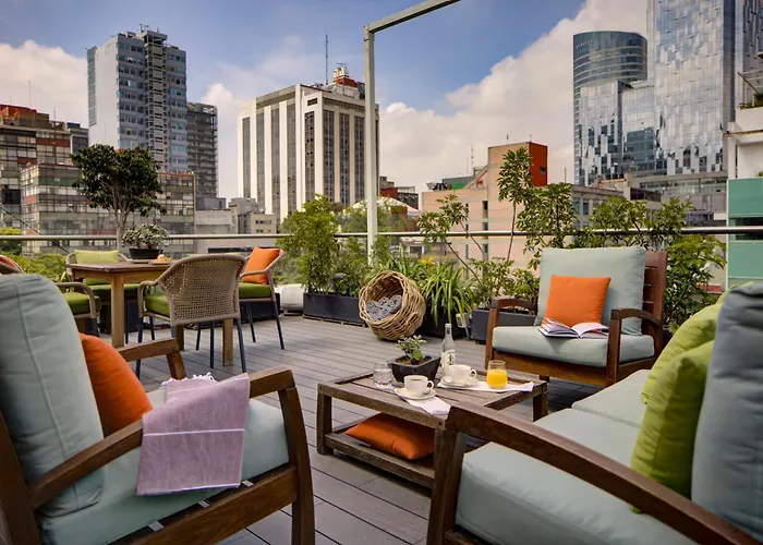 Reforma Guest House Mexico City