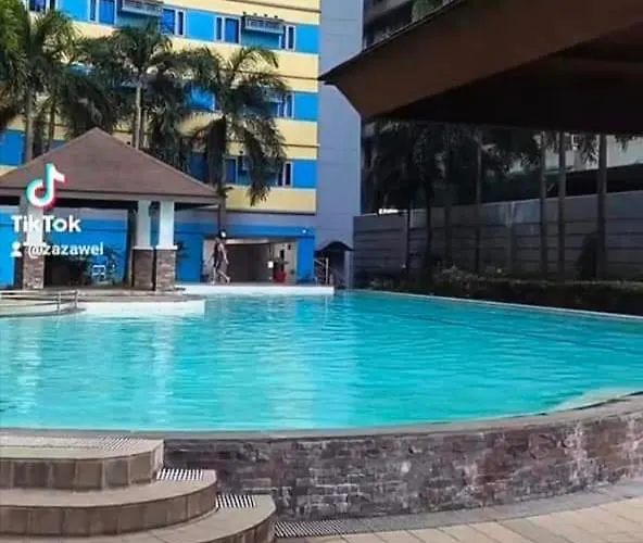 The Grand Towers Manila Aparthotel