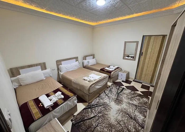 Nefertiti Pyramids View Hotel Cairo
