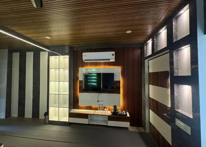 Hotel Dev Ganga Rishikesh