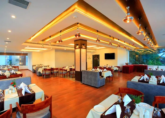 Raas Residency Hotel Kochi